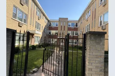 3203 W Berwyn Avenue #3W, Chicago, IL 60625 - Photo 1