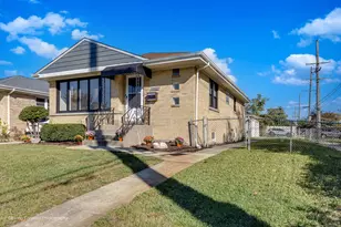 4401 N Osage Ave, Norridge, IL 60706 - Photo 2