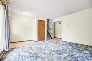 804 N Illini Ave, Pontiac, IL 61764 - Photo 10
