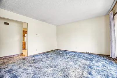 804 N Illini Avenue, Pontiac, IL 61764 - Photo 8