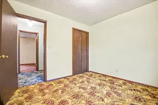 804 N Illini Ave, Pontiac, IL 61764 - Photo 28