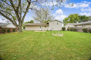 804 N Illini Ave, Pontiac, IL 61764 - Photo 6