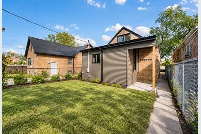 8648 S Phillips Avenue, Chicago, IL 60617 - Photo 24