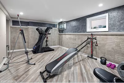 5016 N Mango Avenue #1, Chicago, IL 60630 - Photo 18