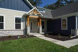 214 Burr Oak Circle, Elgin, IL 60124 - Photo 4