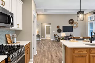 214 Burr Oak Circle, Elgin, IL 60124 - Photo 6