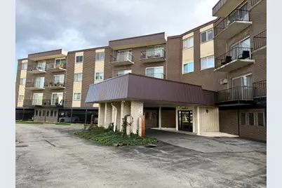 9840 S Pulaski Road #211-4, Oak Lawn, IL 60453 - Photo 2