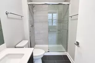1545 W North Ave, Chicago, IL 60642 - Photo 12