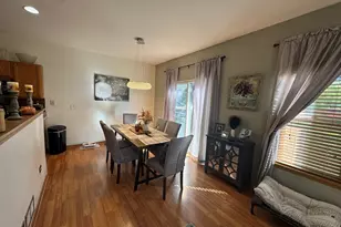 661 Fieldcrest Dr, South Elgin, IL 60177 - Photo 14
