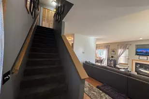 661 Fieldcrest Dr, South Elgin, IL 60177 - Photo 16