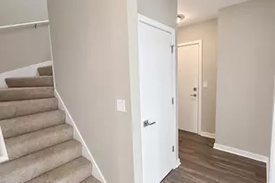 1545 W North Ave, Chicago, IL 60642 - Photo 20