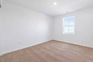 695 Kentshire Cir, Elgin, IL 60124 - Photo 44