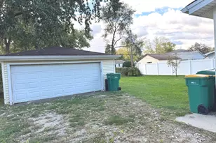 1032 Kim Pl, Lemont, IL 60439 - Photo 10