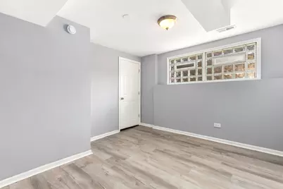 17909 Chartres Court, Hazel Crest, IL 60429 - Photo 20