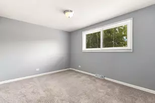 17909 Chartres Ct, Hazel Crest, IL 60429 - Photo 16