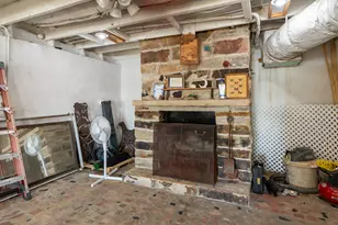 165 E 1st St, Elizabethtown, IL 62931 - Photo 38