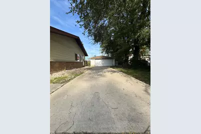108 Algonquin Street, Park Forest, IL 60466 - Photo 2