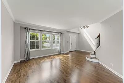 808 Livingston Court, Naperville, IL 60540 - Photo 8