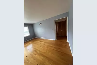 3006 W Touhy Avenue, Chicago, IL 60645 - Photo 6
