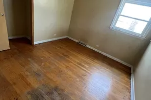 3006 W Touhy Ave, Chicago, IL 60645 - Photo 10
