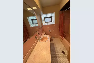 3006 W Touhy Avenue, Chicago, IL 60645 - Photo 18