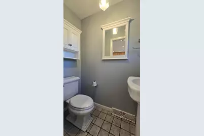 3405 Park Place #3405, Evanston, IL 60201 - Photo 4