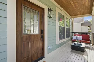 1323 Home Ave, Berwyn, IL 60402 - Photo 2