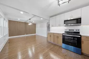 2529 W 110th Pl, Chicago, IL 60655 - Photo 10