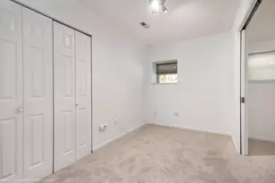 1155 E 61st St, Chicago, IL 60637 - Photo 18