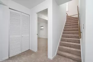 1155 E 61st St, Chicago, IL 60637 - Photo 12