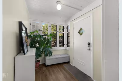1033 Hannah Avenue, Forest Park, IL 60130 - Photo 2