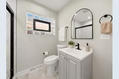6351 S Kilbourn Avenue, Chicago, IL 60629 - Photo 8