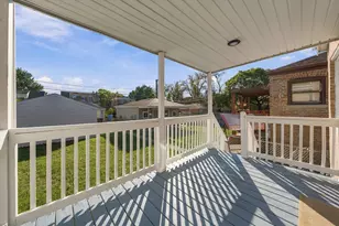 6351 S Kilbourn Ave, Chicago, IL 60629 - Photo 22