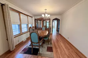 5550 S Karlov Ave, Chicago, IL 60629 - Photo 8