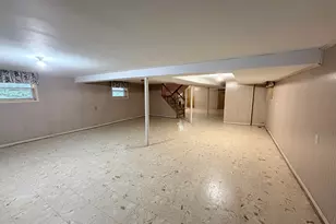 5550 S Karlov Ave, Chicago, IL 60629 - Photo 32