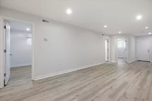 3528 W Shakespeare Ave, Chicago, IL 60647 - Photo 8