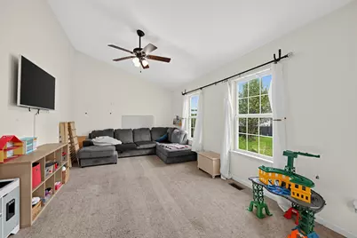3402 Basswood Lane, Dekalb, IL 60115 - Photo 12