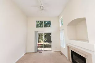 949 Charlela Ln, Elk Grove Village, IL 60007 - Photo 4