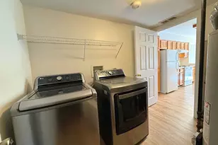 949 Charlela Ln, Elk Grove Village, IL 60007 - Photo 20
