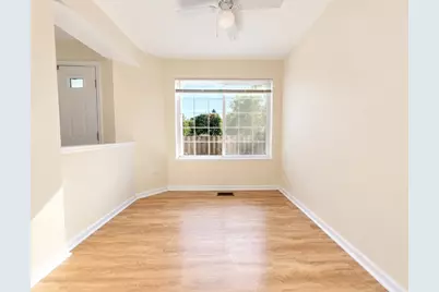 949 Charlela Lane #949, Elk Grove Village, IL 60007 - Photo 10