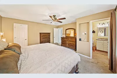 2415 Bradford Drive, Aurora, IL 60506 - Photo 16
