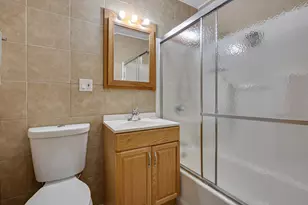 537 Farthing Ln, Des Plaines, IL 60016 - Photo 12