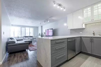801 S Plymouth Court #417, Chicago, IL 60605 - Photo 4