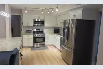6300 W Montrose Avenue #205, Chicago, IL 60634 - Photo 8