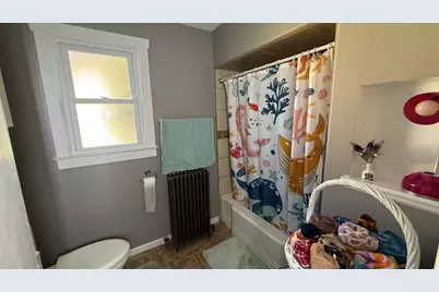 524 Lavoie Avenue, Elgin, IL 60120 - Photo 14
