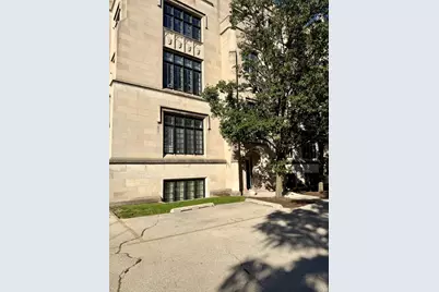 4545 S Drexel Boulevard #3E, Chicago, IL 60653 - Photo 1