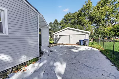 527 Fairlane Avenue, Dekalb, IL 60115 - Photo 36