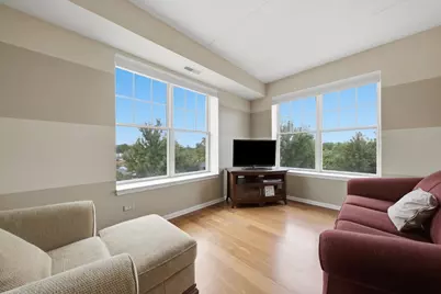 9530 Cook Avenue #401, Oak Lawn, IL 60453 - Photo 6