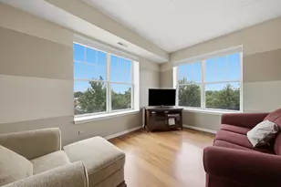 9530 Cook Ave, Oak Lawn, IL 60453 - Photo 6