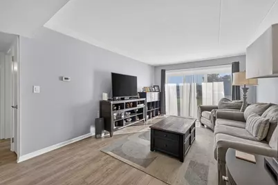 2900 Maple Avenue #24A, Downers Grove, IL 60515 - Photo 4